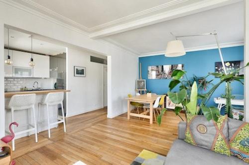 Spacieux Avec Balcon / Batignolles