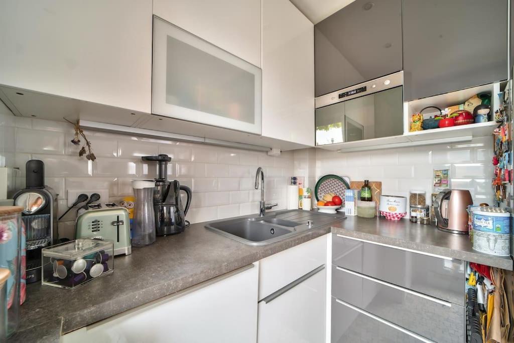 Appartamento Spacieux Avec Balcon / Batignolles